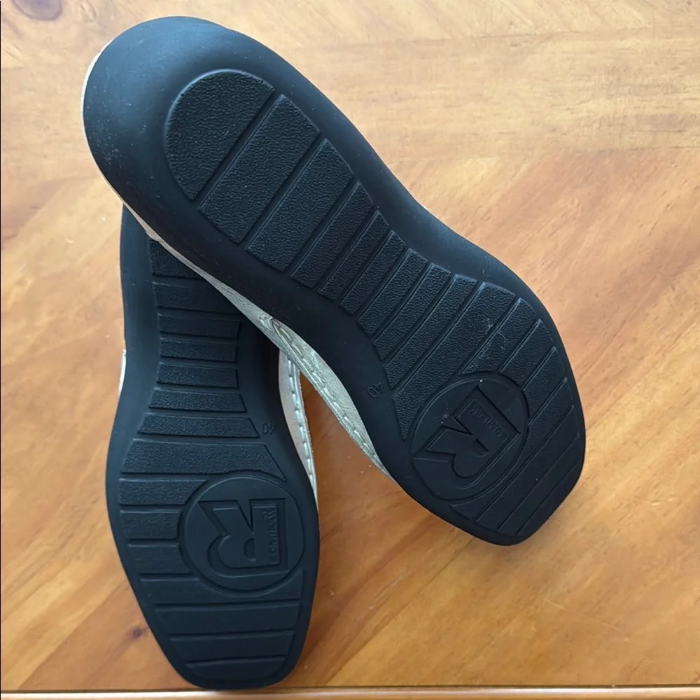 Romika “Jackie” Gold Flats with Ruched Design - Picture 4 of 4